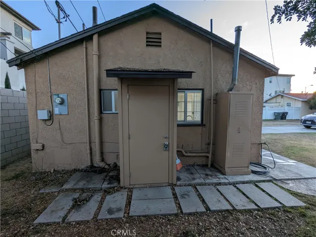 126 1/2 N 6th Street, Montebello, California 90640