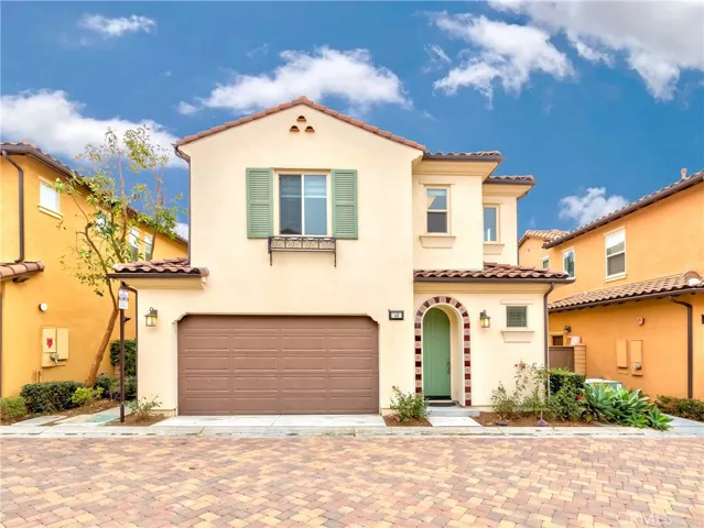 46 Clover, Lake Forest, California 92630
