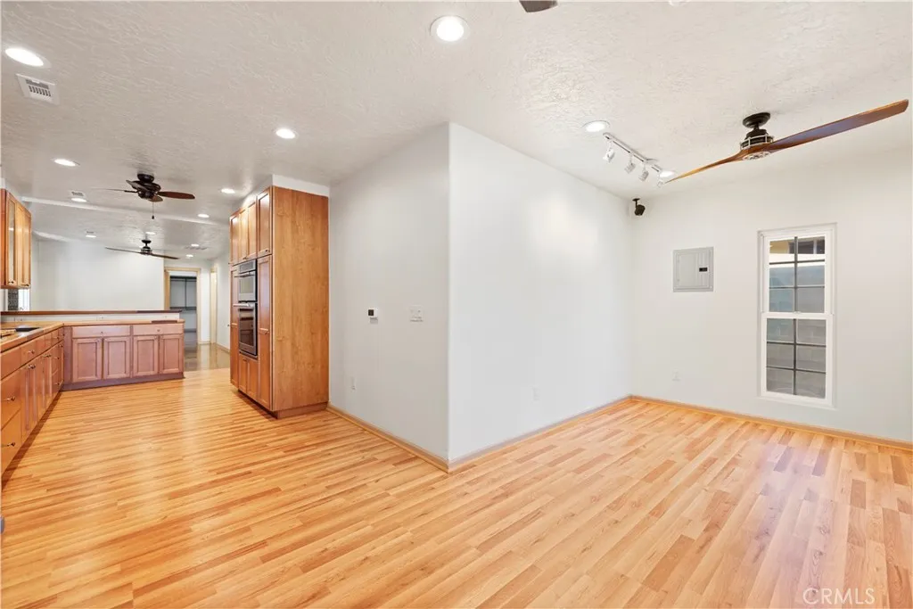 528 W Culver Avenue, Orange, California 92868 home-pic-5