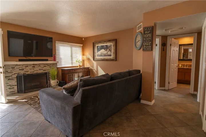 6419 Yale Court, Chino, California 91710