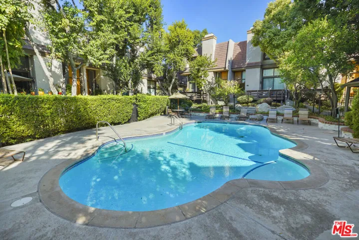 9000 Vanalden Avenue 187, Northridge, California 91324