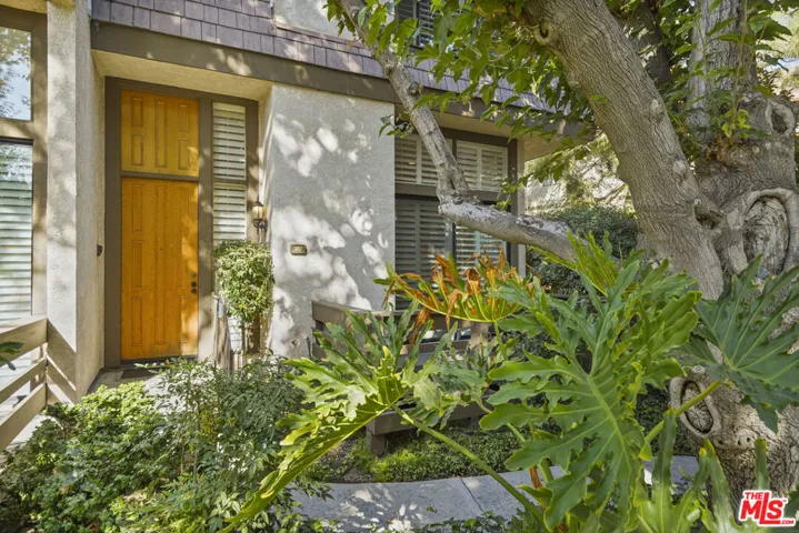9000 Vanalden Avenue 187, Northridge, California 91324