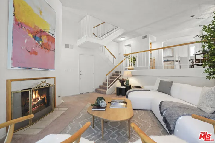9000 Vanalden Avenue 187, Northridge, California 91324