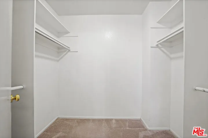 9000 Vanalden Avenue 187, Northridge, California 91324