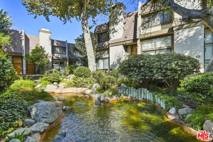 9000 Vanalden Avenue 187, Northridge, California 91324