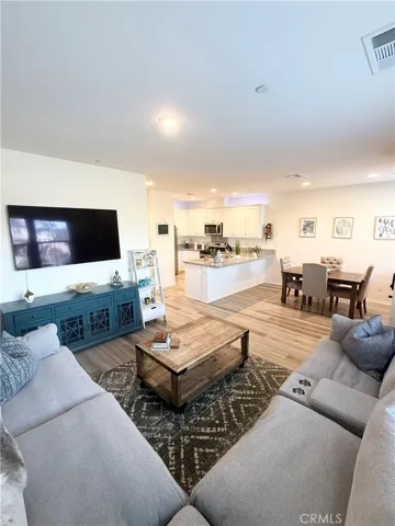 2757 E Barrel Privado 54, Ontario, California 91761