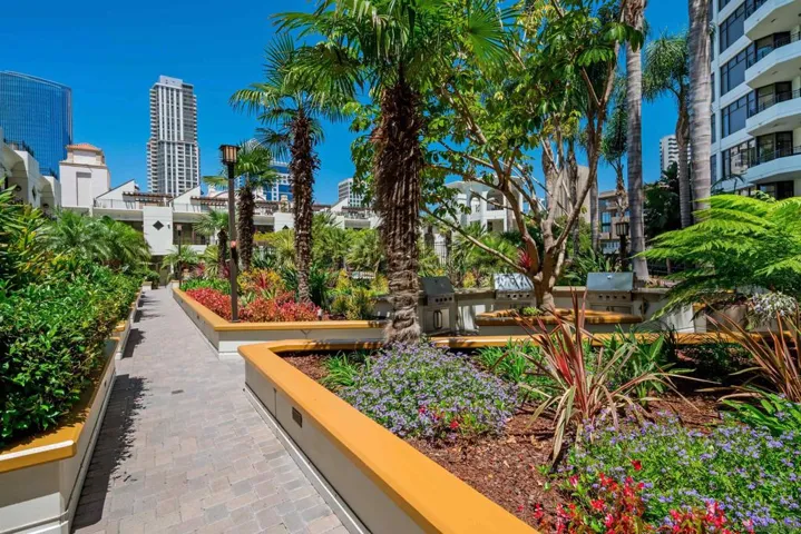 700 W Harbor Dr 103, San Diego, California 92101