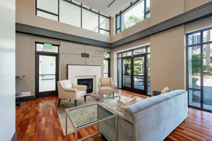 700 W Harbor Dr 103, San Diego, California 92101