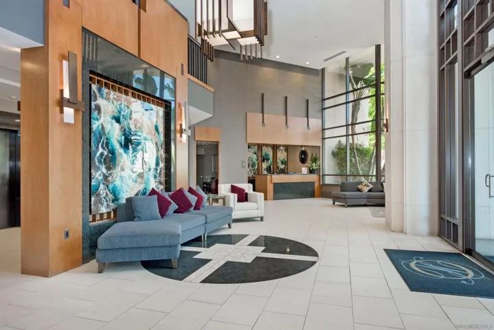 700 W Harbor Dr 103, San Diego, California 92101