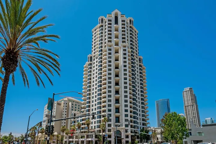 700 W Harbor Dr 103, San Diego, California 92101