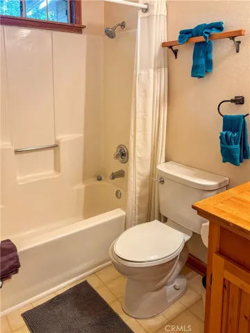 1045 -1049 Islay Street, San Luis Obispo, California 93401