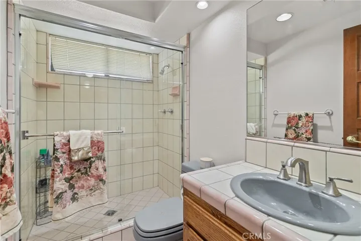 6556 Manzanita Drive, Palmdale, California 93551