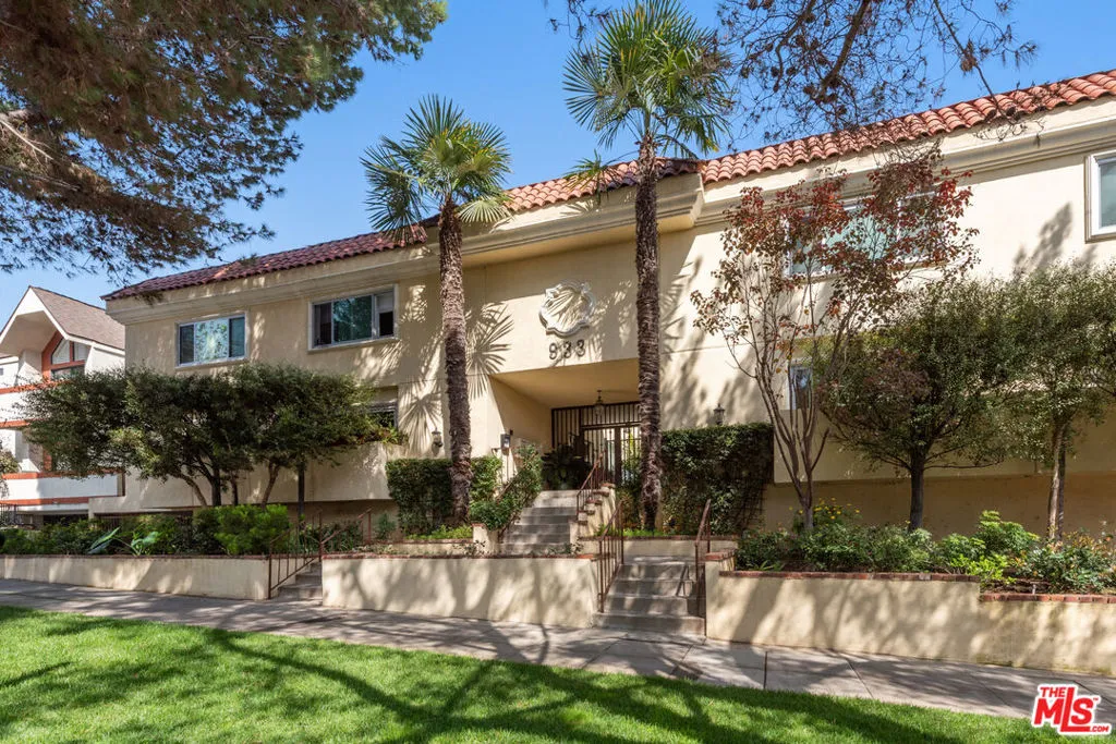 933 17th Street 9, Santa Monica, California 90403 home-pic-25