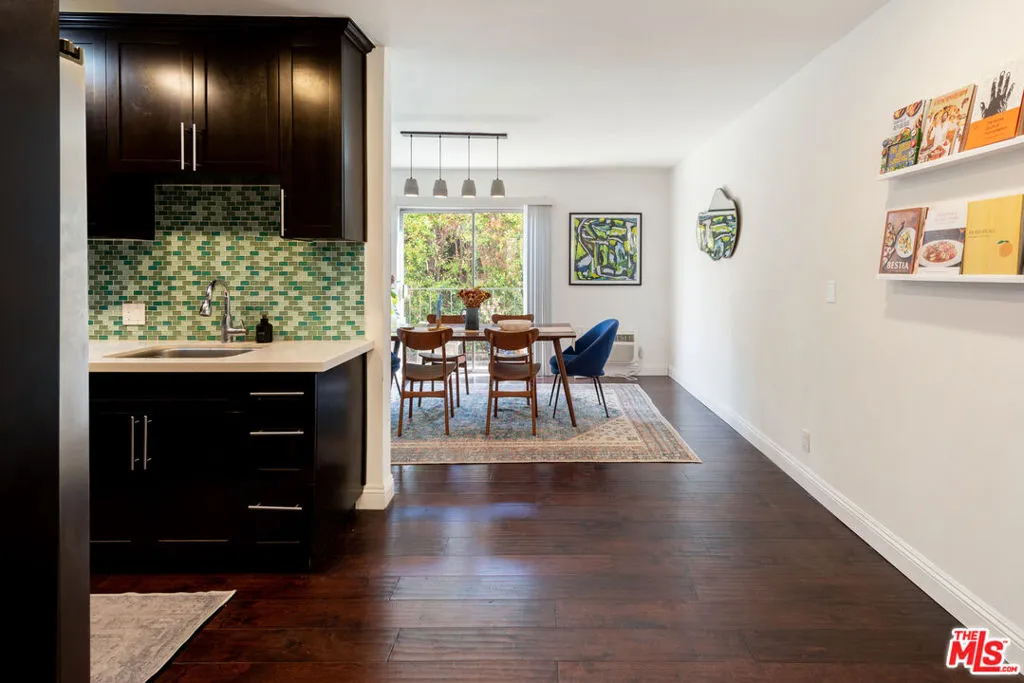 933 17th Street 9, Santa Monica, California 90403 home-pic-3