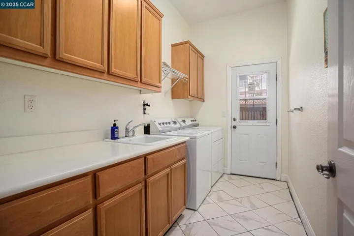 2721 Cathedral Cir, Brentwood, California 94513