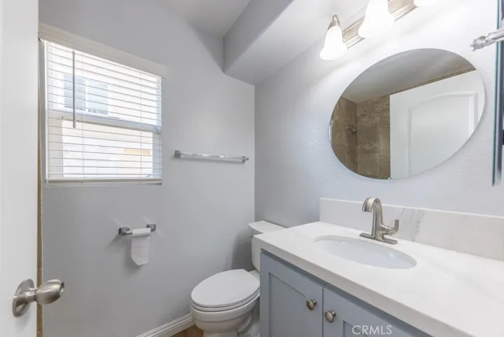 6180 Lincoln Avenue 7, Cypress, California 90630