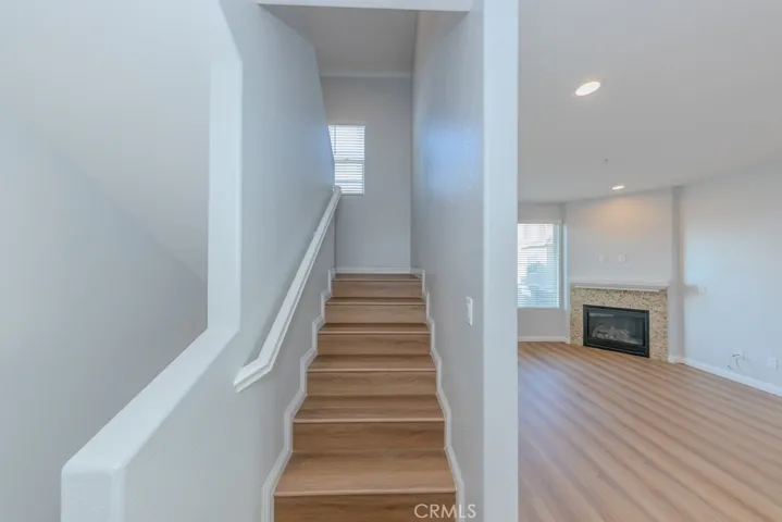 6180 Lincoln Avenue 7, Cypress, California 90630