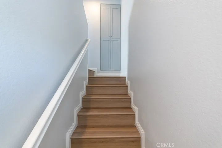 6180 Lincoln Avenue 7, Cypress, California 90630