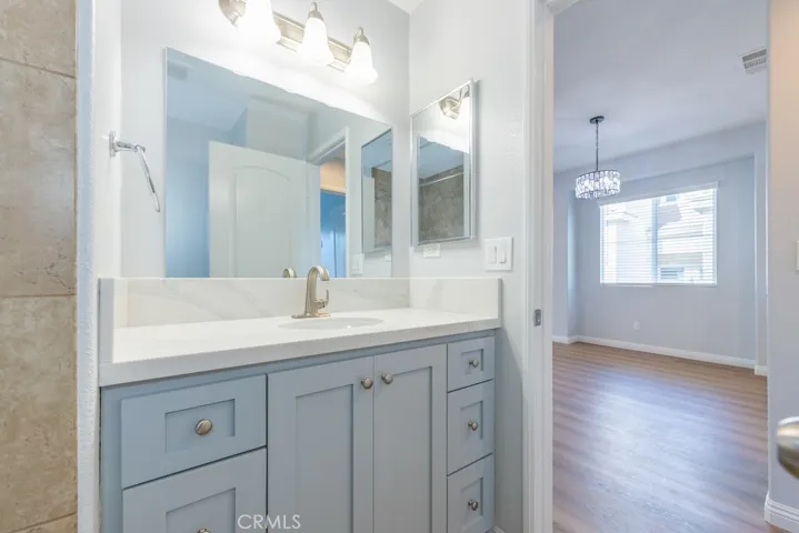 6180 Lincoln Avenue 7, Cypress, California 90630