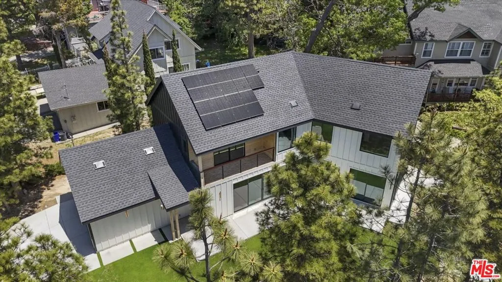 1021 Teakwood Drive, Lake Arrowhead, California 92352 home-pic-56