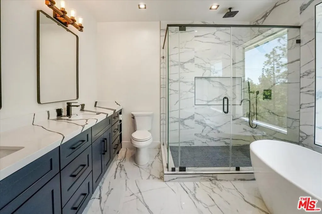 1021 Teakwood Drive, Lake Arrowhead, California 92352 home-pic-43