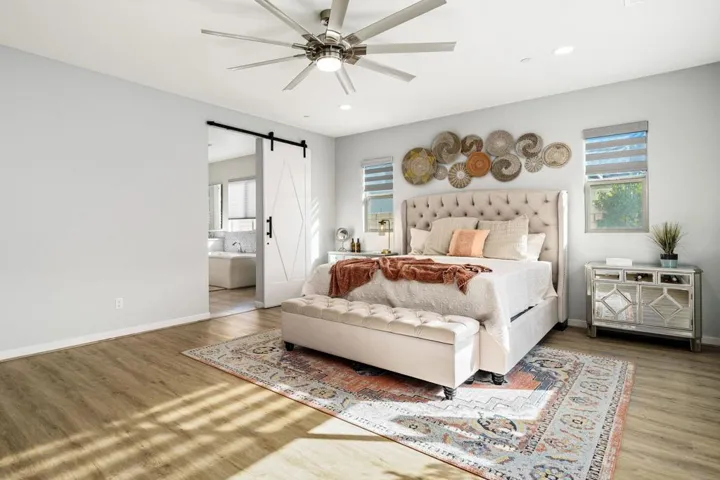 34-web-or-mls-TH_Palazio_OPMG_1224_034