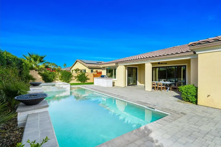26-web-or-mls-TH_Palazio_OPMG_1224_026