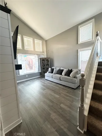 LIVING ROOM ENTRANCE