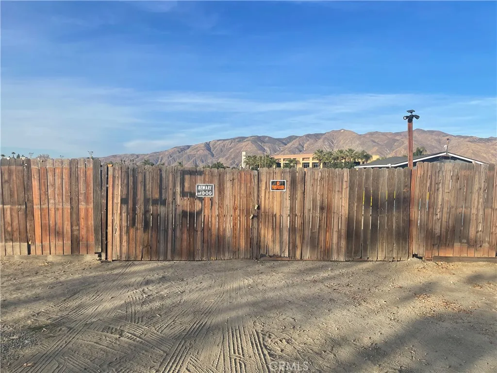 421 E Commonwealth Avenue 423, San Jacinto, California 92583 home-pic-5