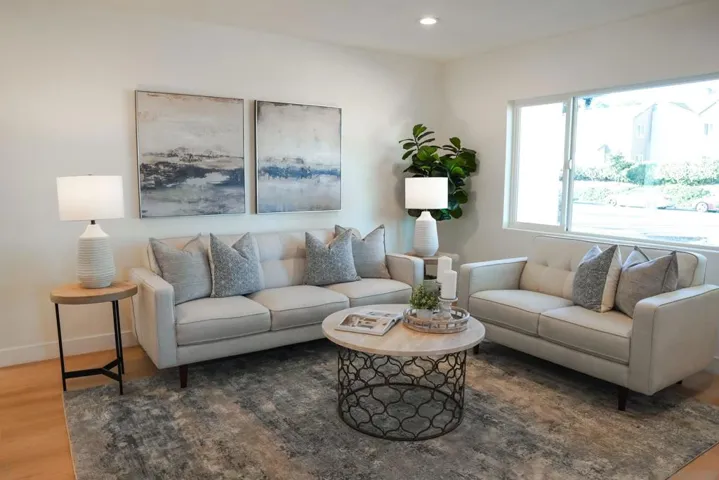 8687 Fanita, Santee, California 92071