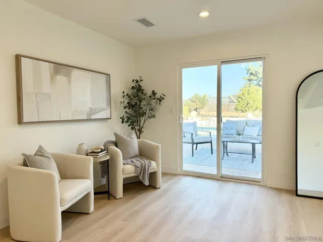 8687 Fanita, Santee, California 92071