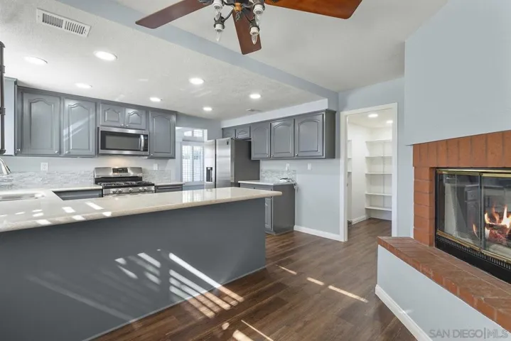 42055 Avenida Vista Ladera, Temecula, California 92591