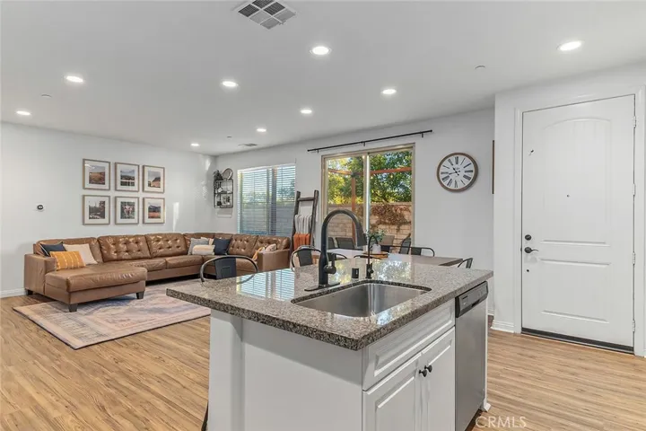 3110 E Yountville 7, Ontario, California 91761