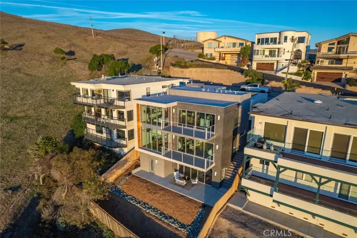 2681 Nutmeg Avenue, Morro Bay, California 93442