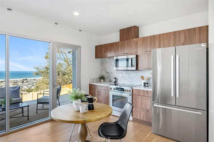 2681 Nutmeg Avenue, Morro Bay, California 93442