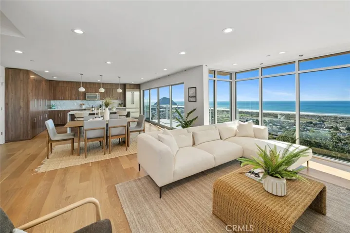 2681 Nutmeg Avenue, Morro Bay, California 93442
