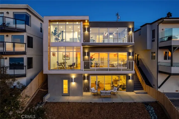 2681 Nutmeg Avenue, Morro Bay, California 93442