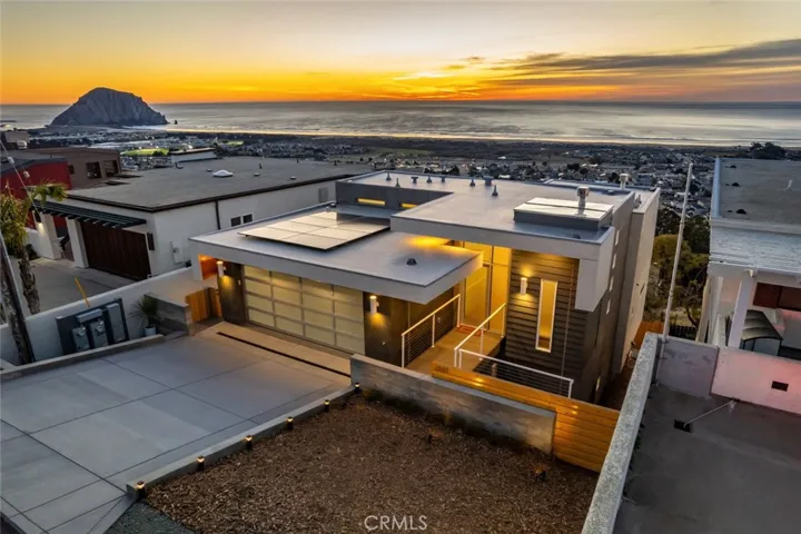 2681 Nutmeg Avenue, Morro Bay, California 93442