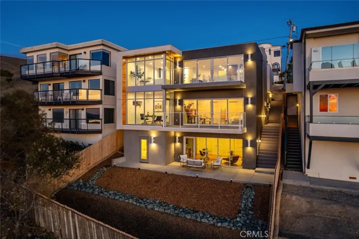 2681 Nutmeg Avenue, Morro Bay, California 93442