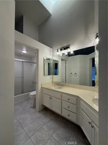 14075 Lemoli Avenue, Hawthorne, California 90250