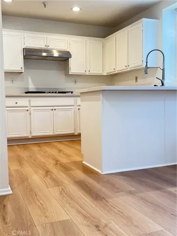 14075 Lemoli Avenue, Hawthorne, California 90250