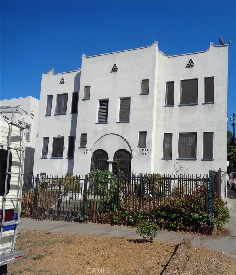 152 S Westmoreland Avenue, Los Angeles, California 90004 home-pic-0