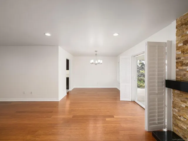 6723 Oleander Way, Carlsbad, California 92011