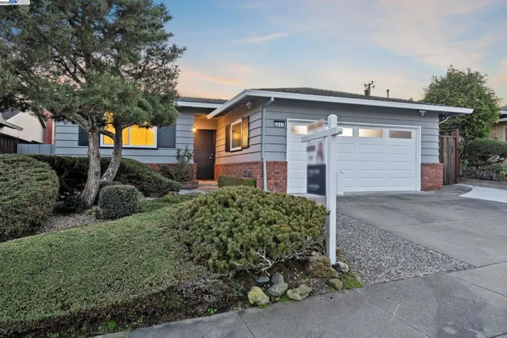 2941 Muirfield Circle, San Bruno, California 94066