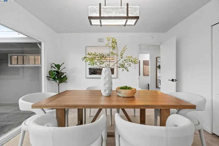 2941 Muirfield Circle, San Bruno, California 94066