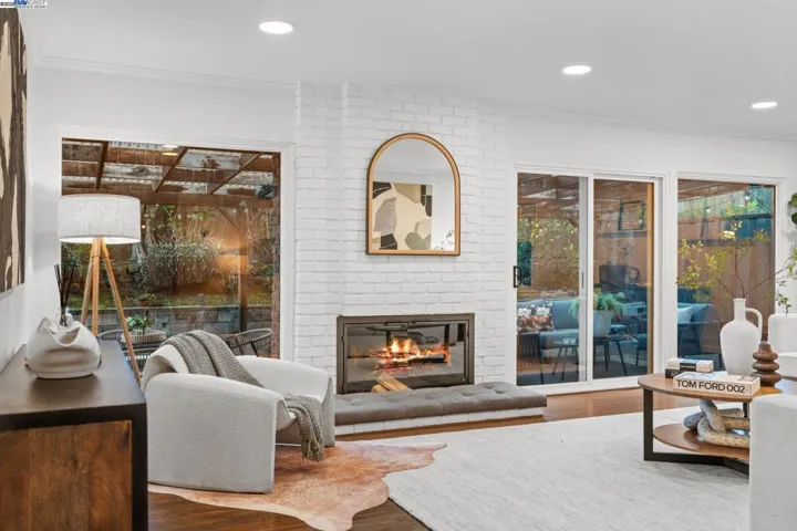 2941 Muirfield Circle, San Bruno, California 94066
