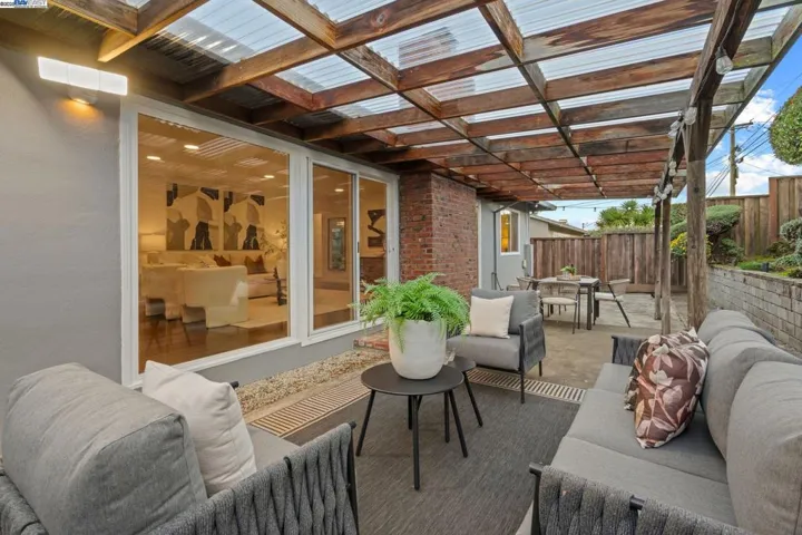 2941 Muirfield Circle, San Bruno, California 94066