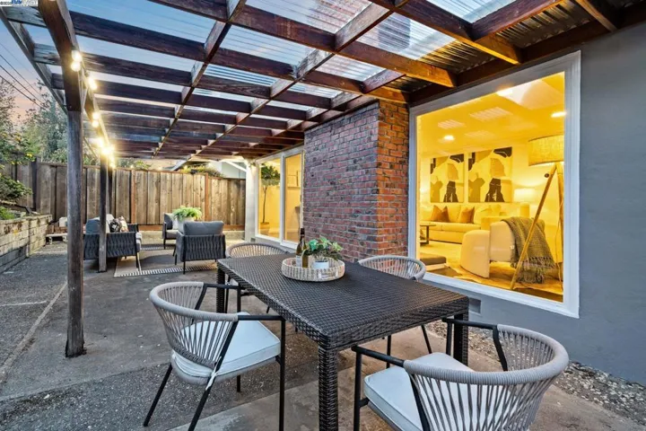 2941 Muirfield Circle, San Bruno, California 94066