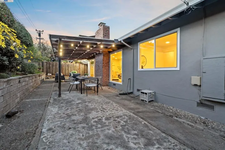 2941 Muirfield Circle, San Bruno, California 94066