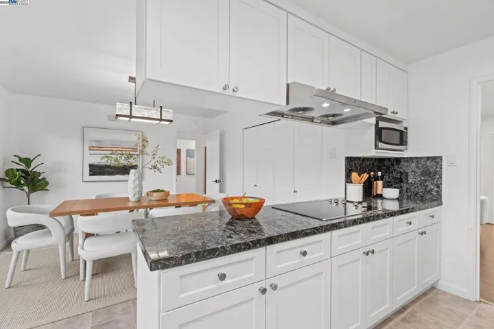 2941 Muirfield Circle, San Bruno, California 94066